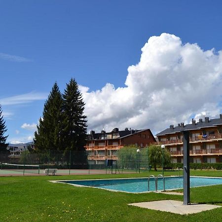Amplio Apartamento Con Piscina En Llivia Exterior photo