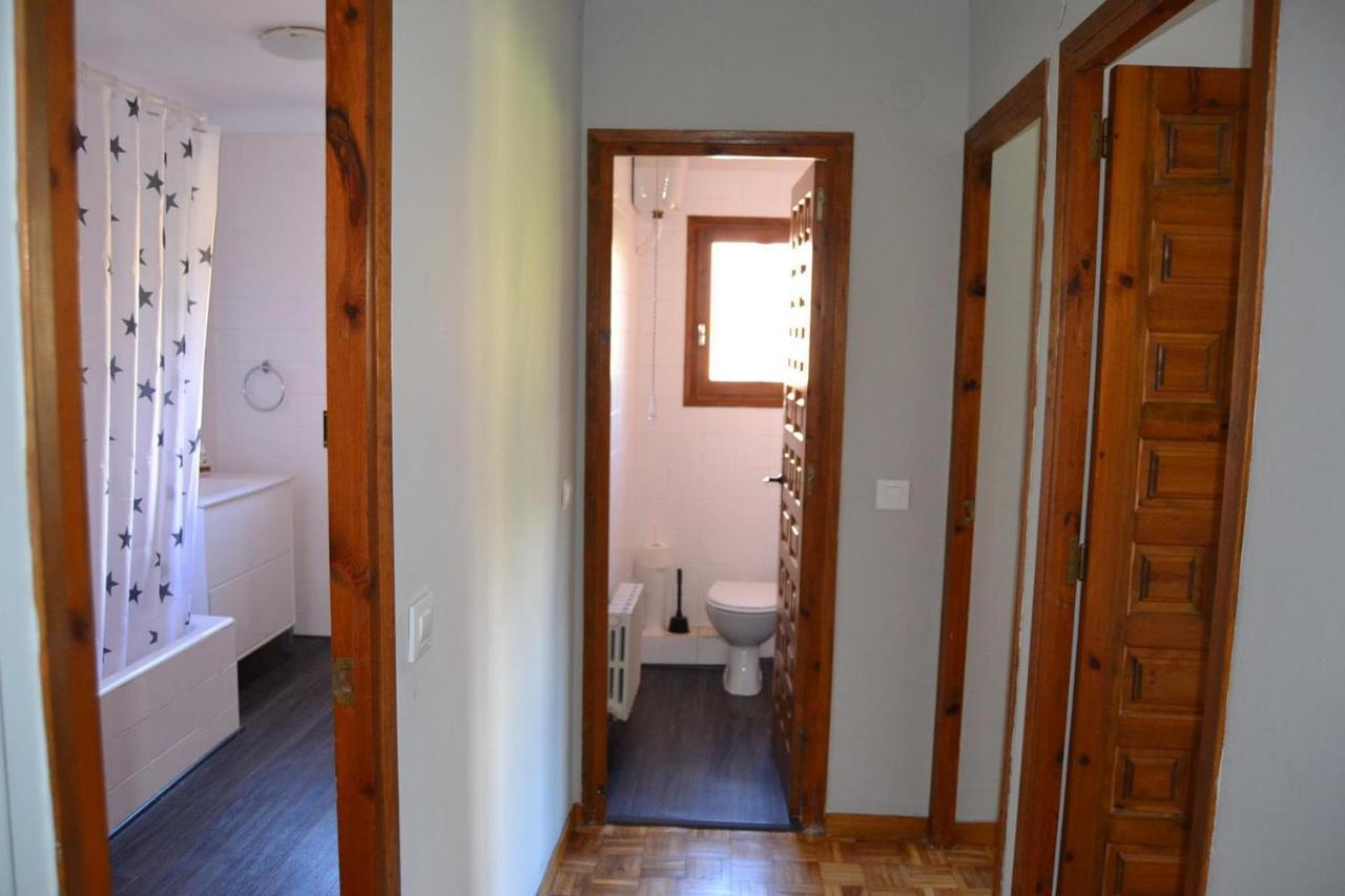 Amplio Apartamento Con Piscina En Llivia Exterior photo
