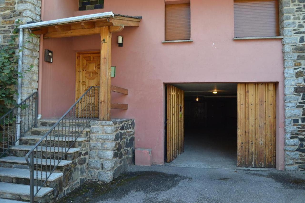Amplio Apartamento Con Piscina En Llivia Exterior photo
