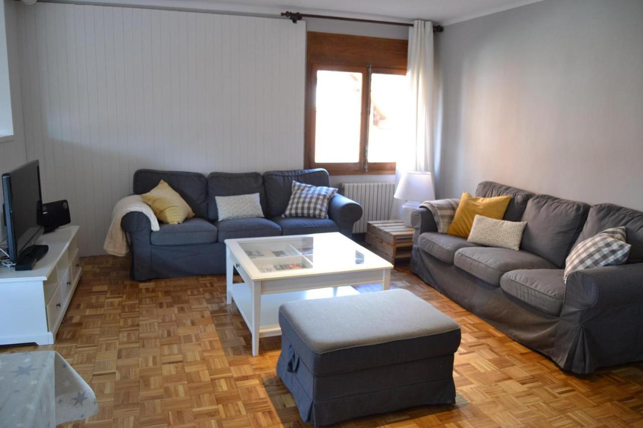 Amplio Apartamento Con Piscina En Llivia Exterior photo